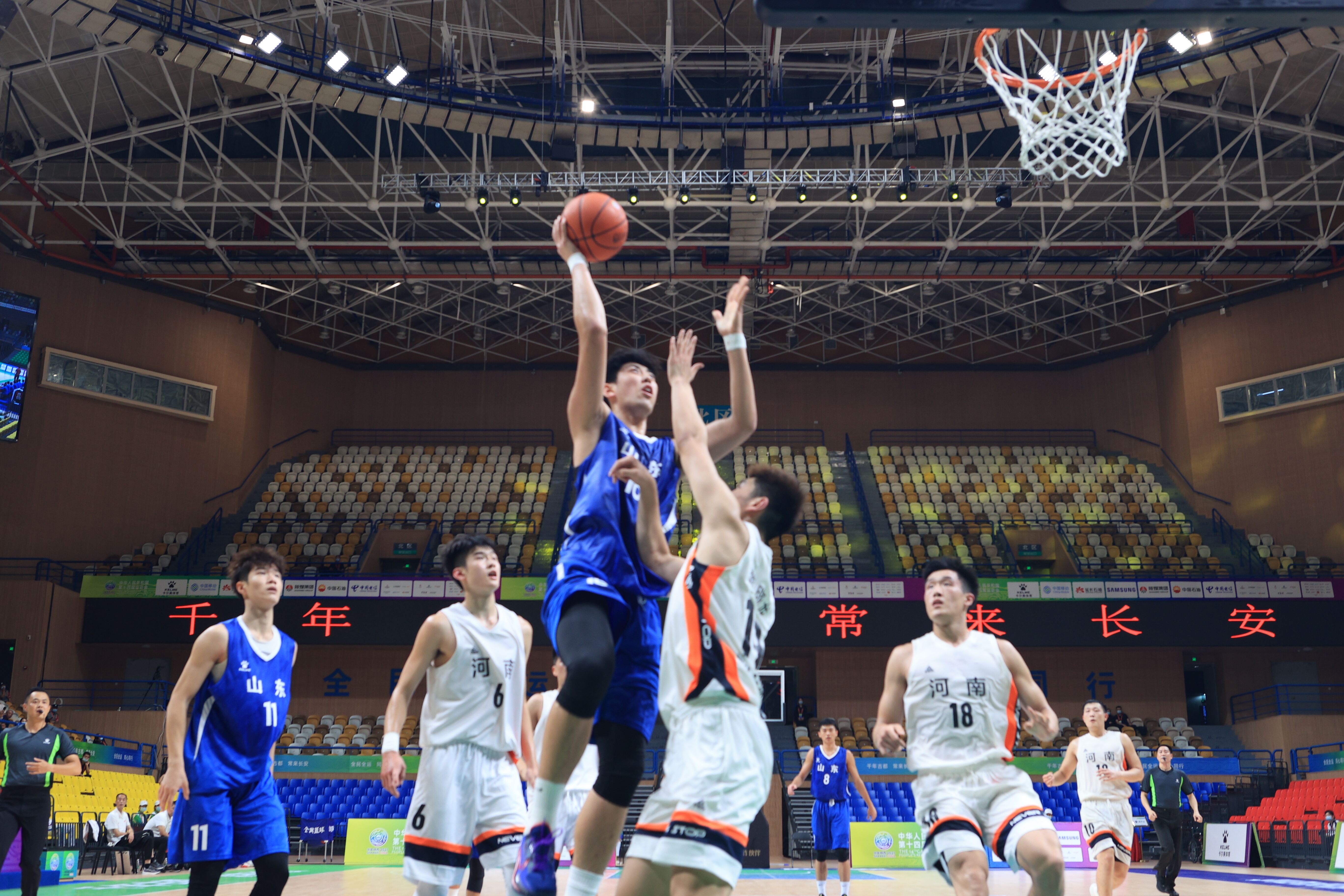 装搭配点亮 装搭配点亮